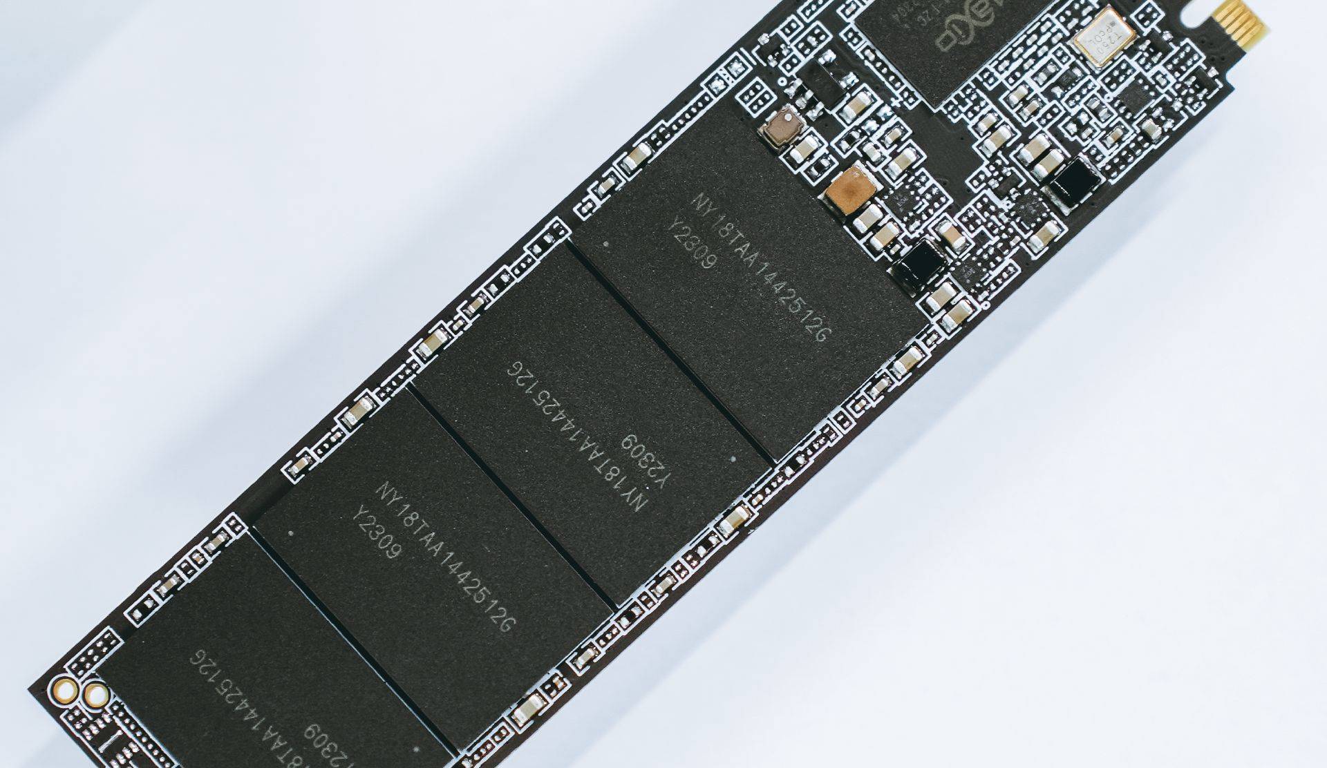 苹果xr买什么版:白菜价PCIe4.0高速固态又增新伙伴——金百达KP260 PLUS 2TB测评-第9张图片-太平洋在线下载